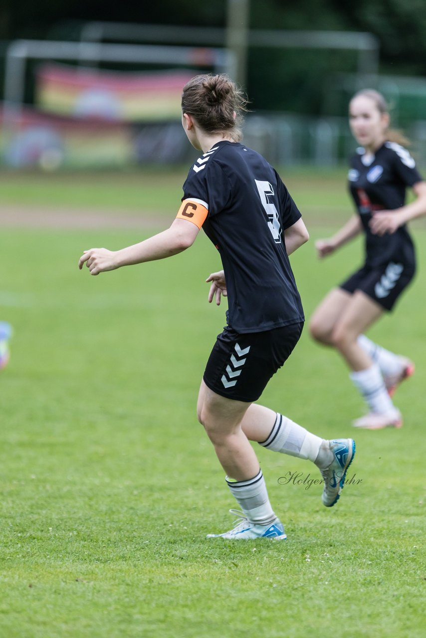 Bild 364 - Loewinnen Cup